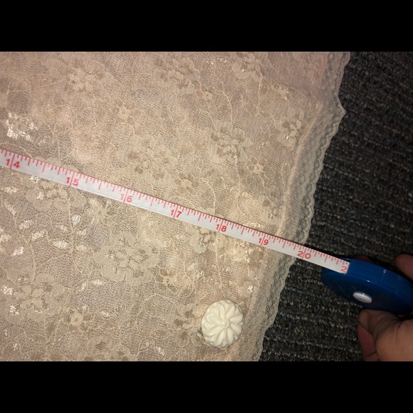 Super feminine lace wrap shirt. Hangs really well. - Picture 6 of 8